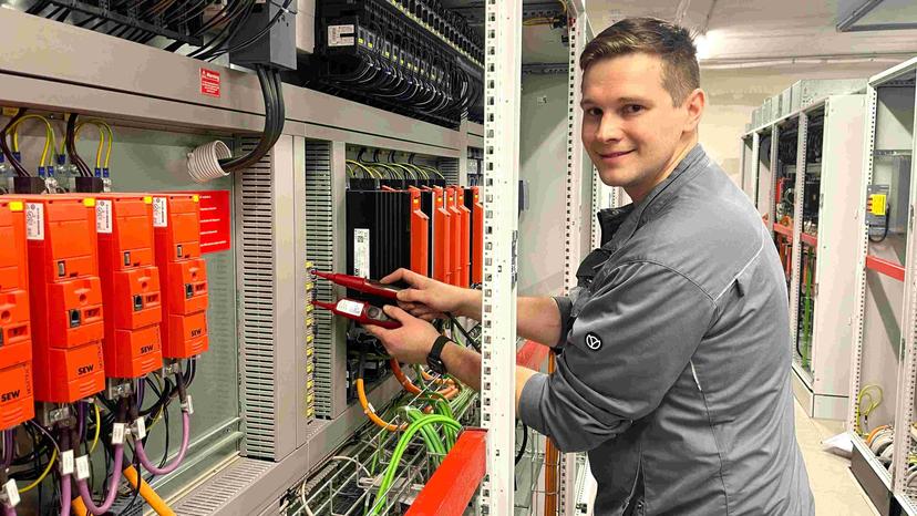 Daniel Hofbauer: Lehrling des Monats März 2025