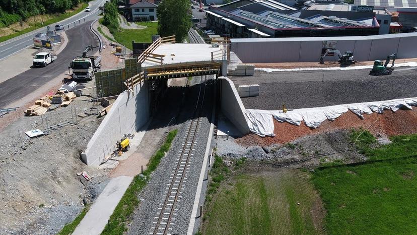 High Tech Straße