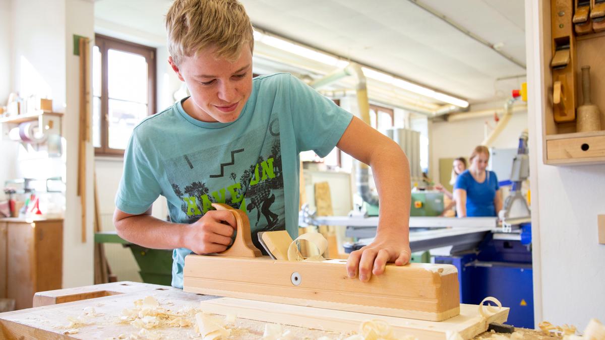 LFS Schulen Poster