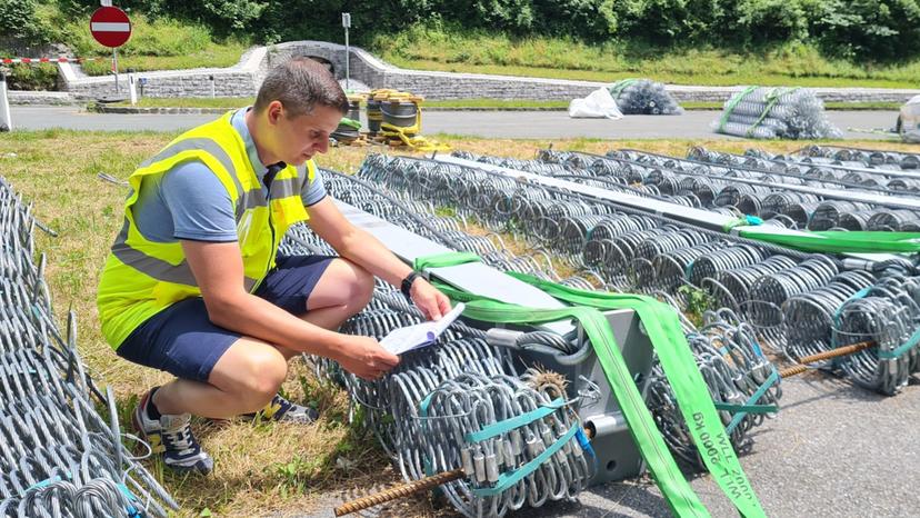 Pass Lueg: Netze schützen Straße vor Steinschlag