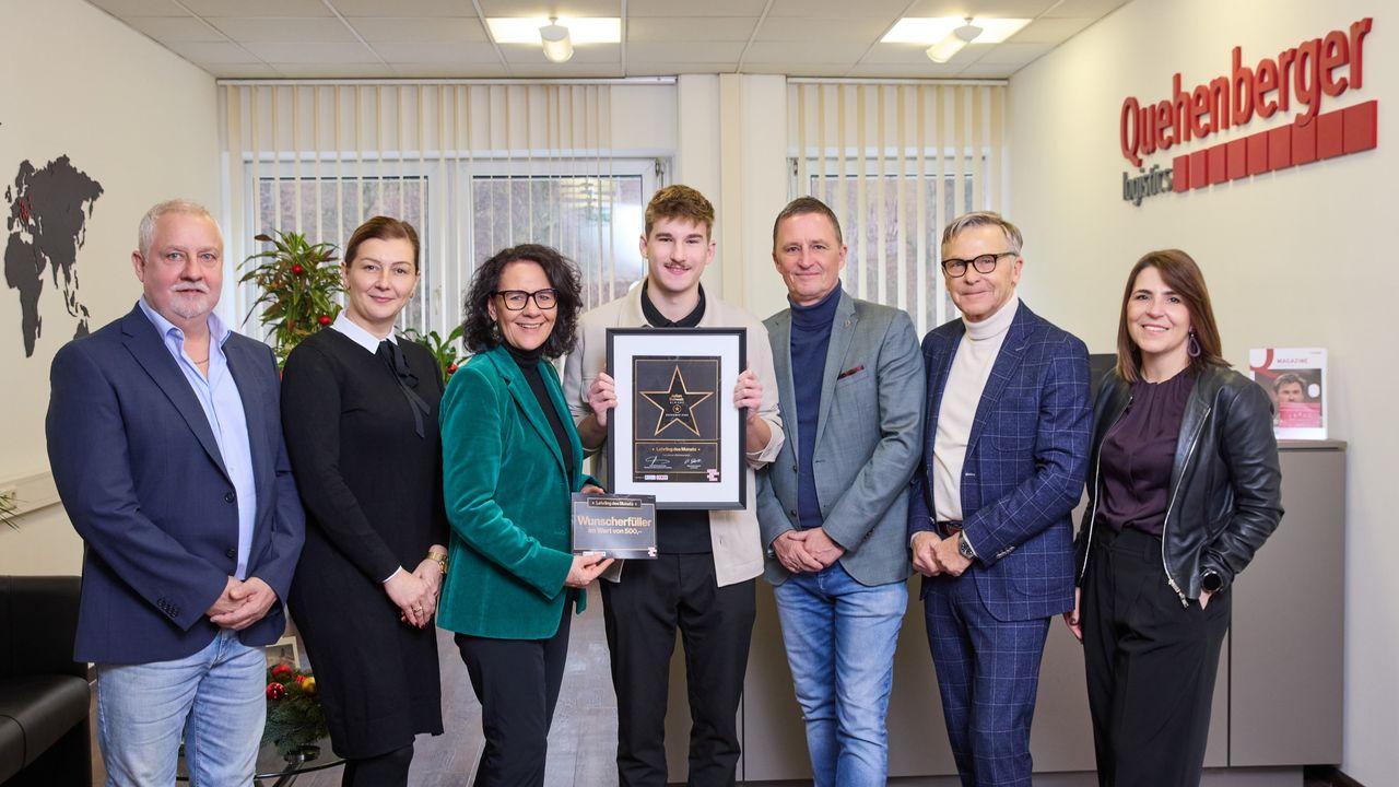 Julian Schwab: Lehrling des Monats Dezember 2025 Poster