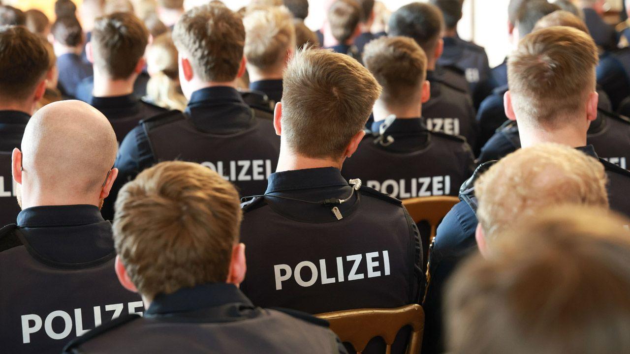 Verstärkung für Salzburgs Exekutive Poster