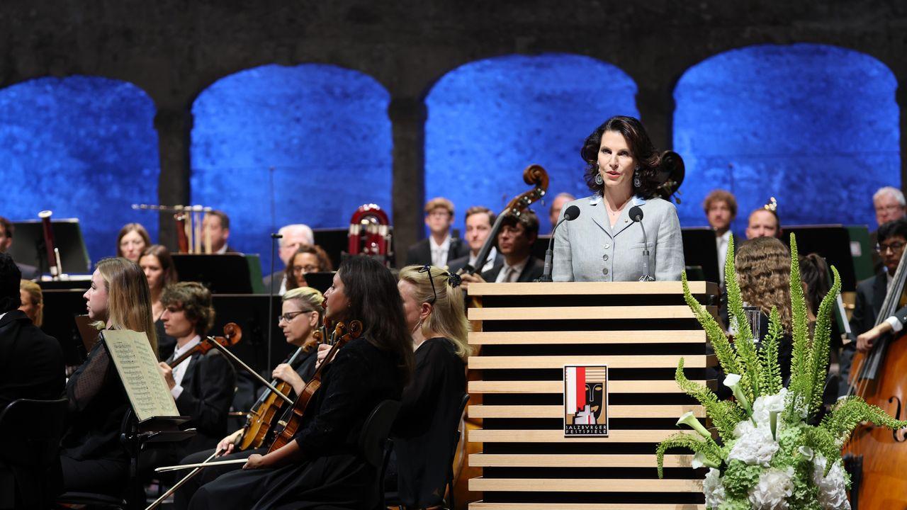 Festspieleröffnung 2026: Grußworte Landeshauptfrau Karoline Edtstadler Poster