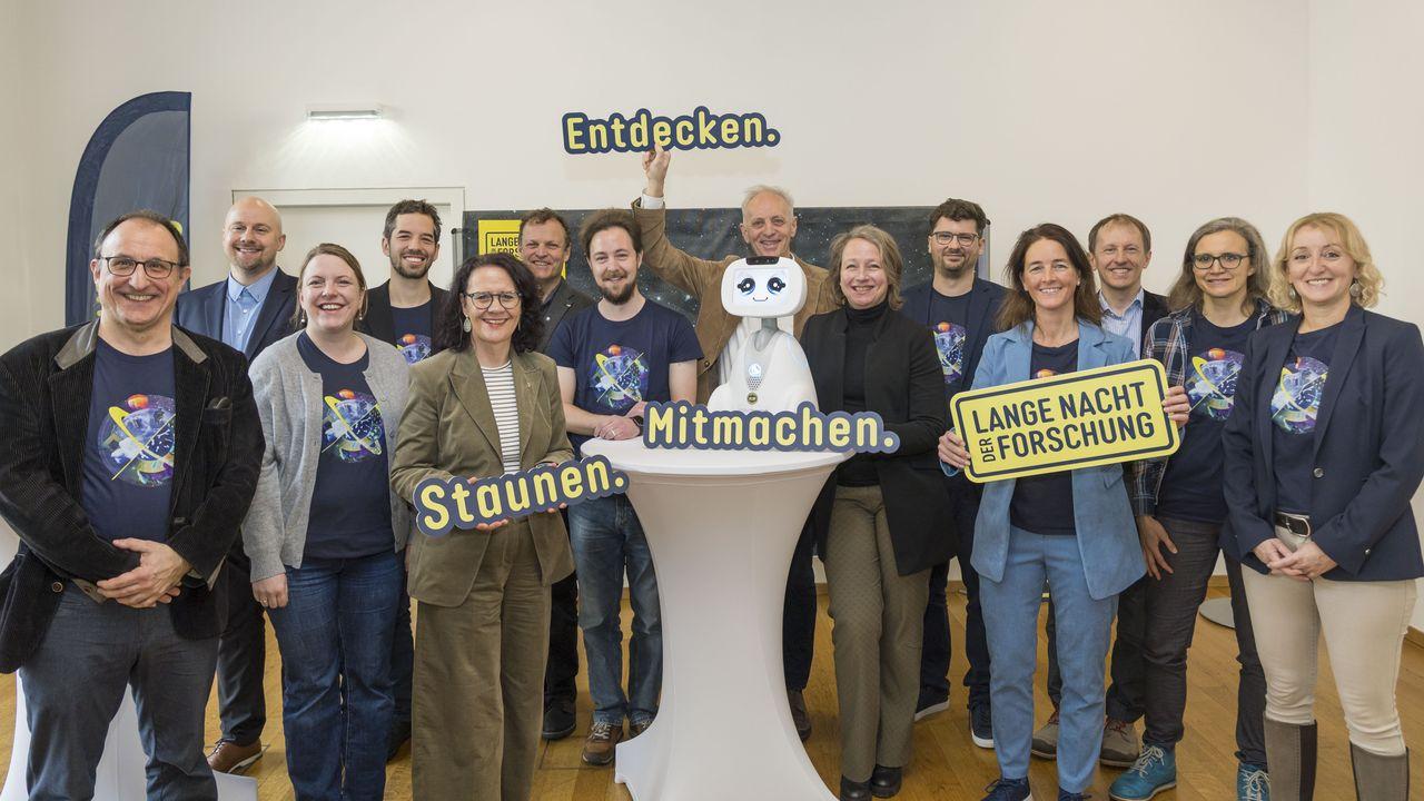 Erste Einblicke in die Lange Nacht der Forschung 2026 Poster