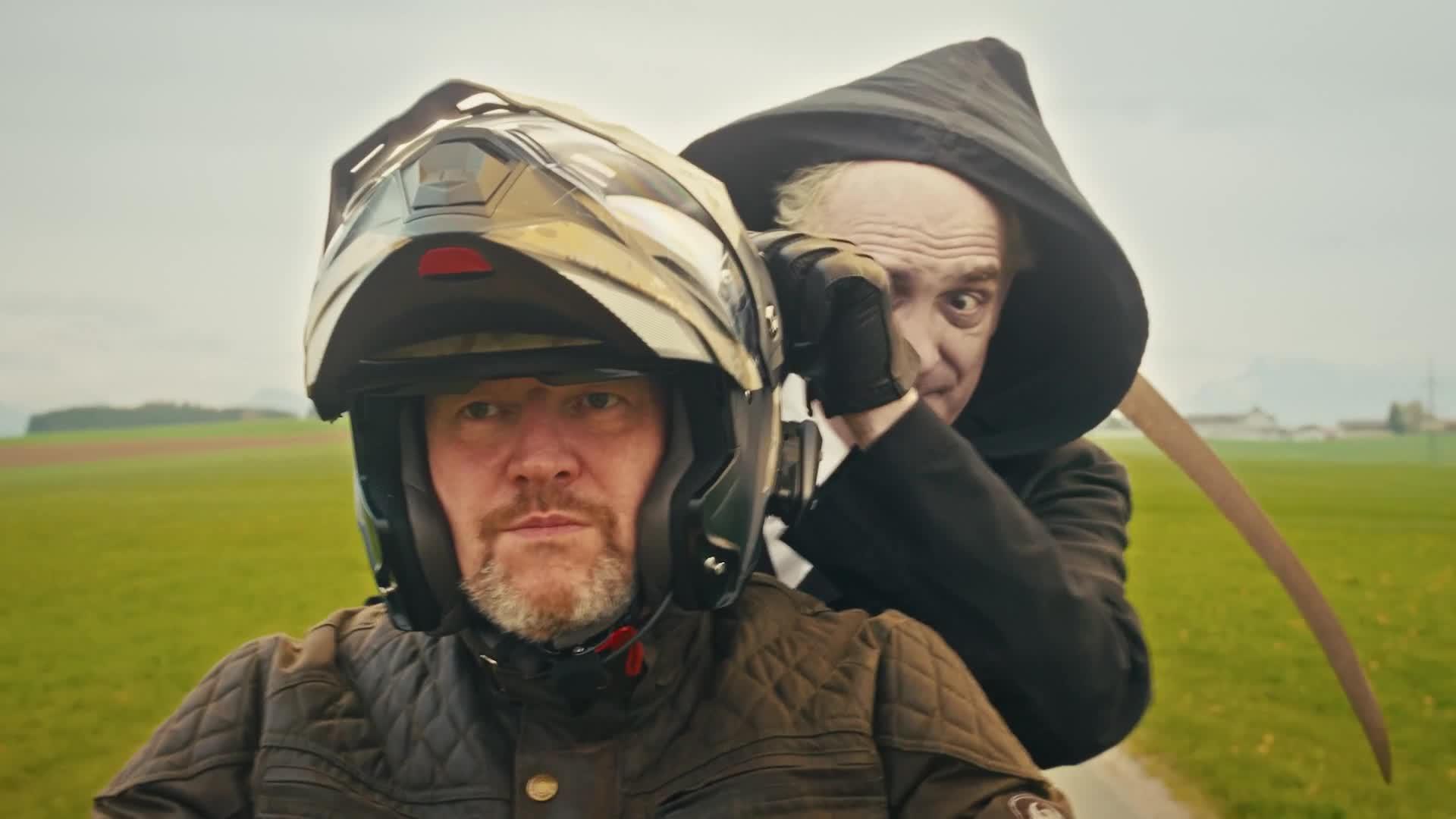 Lass Dich nicht ablenken - auf dem Motorrad Poster
